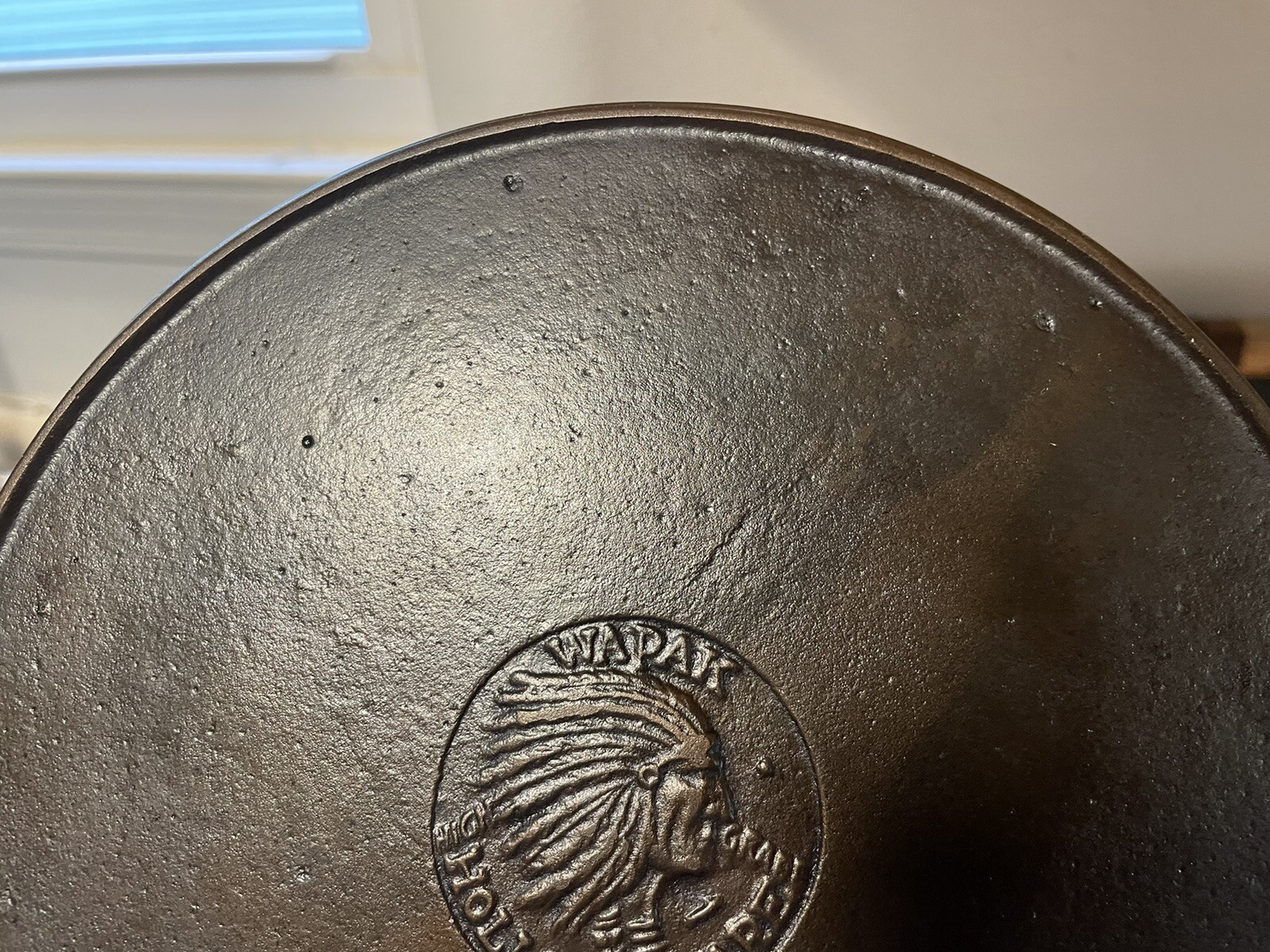 Wapak 8 Cast Iron Indian Skillet/Indian Head/HTF/Flat/Impeccable
