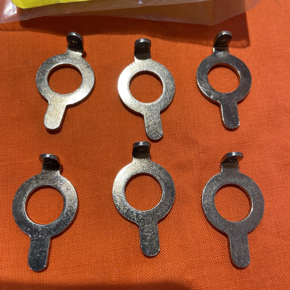 HARLEY BIG TWIN INNER PRIMARY COVER LOCK TAB (6) OEM 7402 - Image 3 of 4