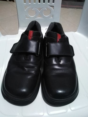 prada trainers strap