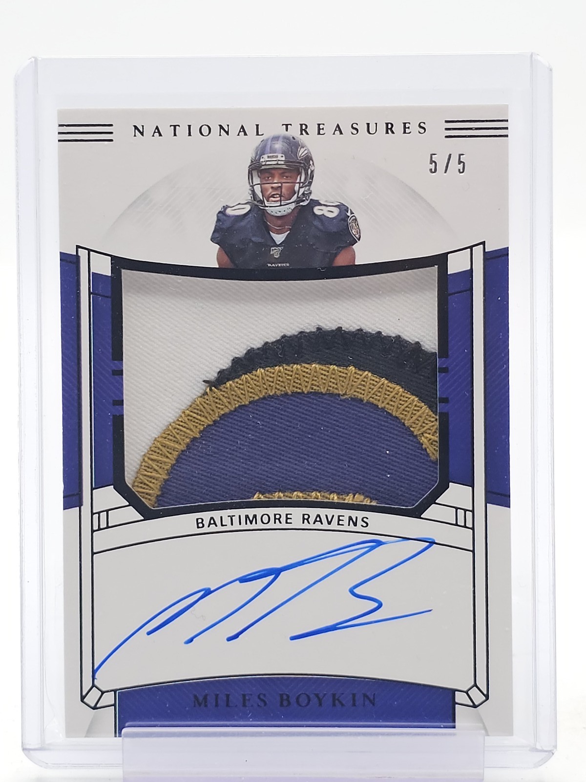 Miles Boykin Panini National Treasures Rookie Material Signatures #RMSMB Base