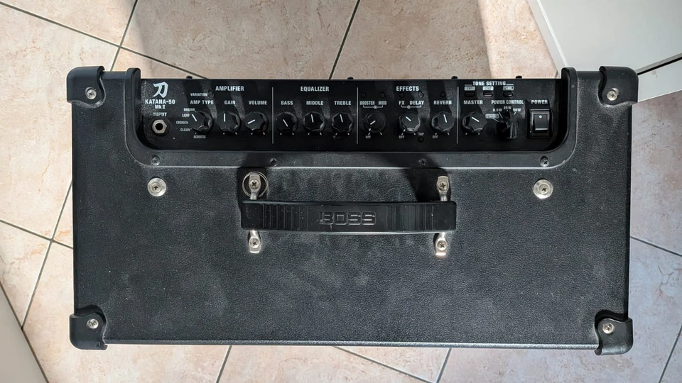 BOSS KATANA 50 MKII AMPLIFICATORE per chitarra  con effetti e altro - Immagine 3 di 3