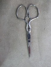 JOLIE PAIRE DE CISEAUX DE COUTURE ancienne. Marque KENDALL TOURON.