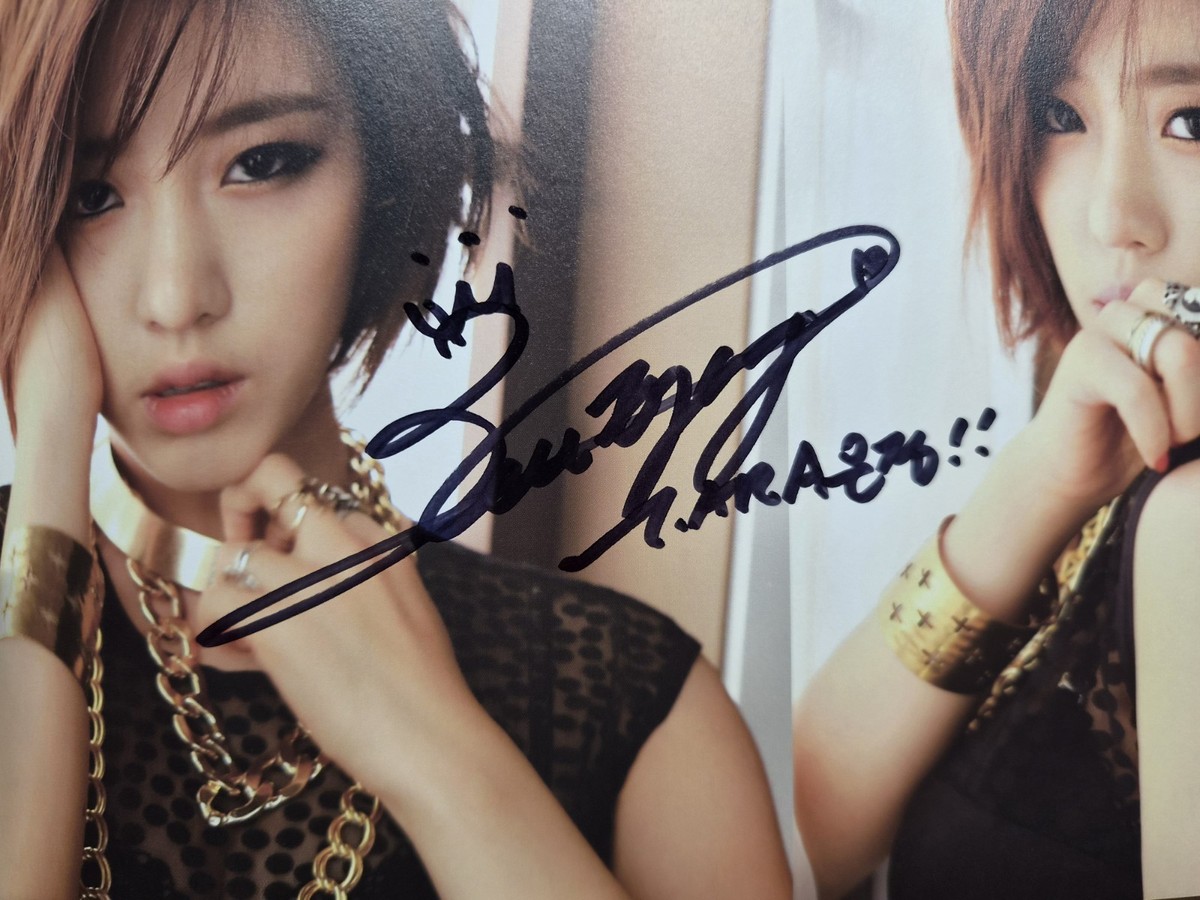 T-ARA [Again] All Member Autographed Signed Album TARA No.9 UNIQUE