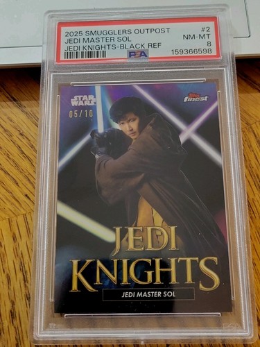 2025 Topps Star Wars Smugglers Outpost Master Sol Jedi Knights black /10 PSA 8