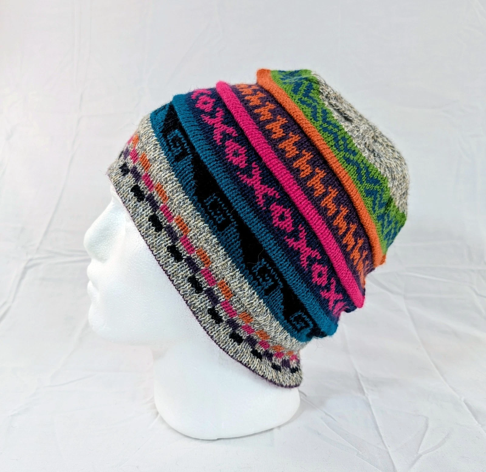Soft Baby Alpaca Reversible Beanie Unisex Colorful Boho Aztec Llama Hippie Peru