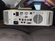 Casio XJ-F210WN WXGA 3500 Lumens 1080P HDMI DLP Projector w/ Lamp *Tested*