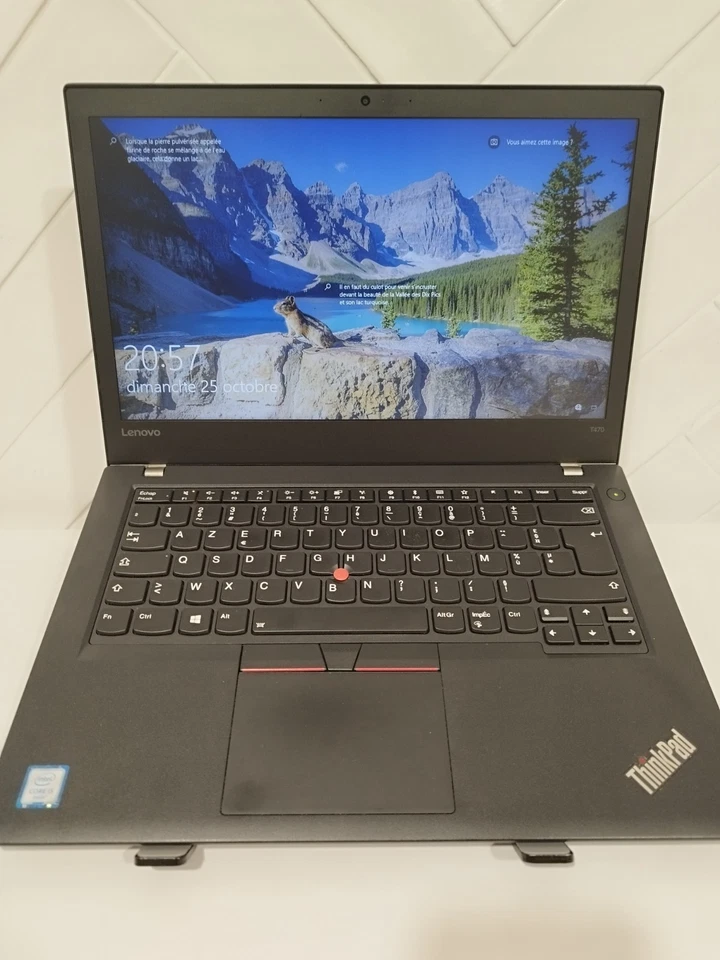Lenovo ThinkPad T470 · i5-6200U · 8GB · 238GB, photo 2 sur 5