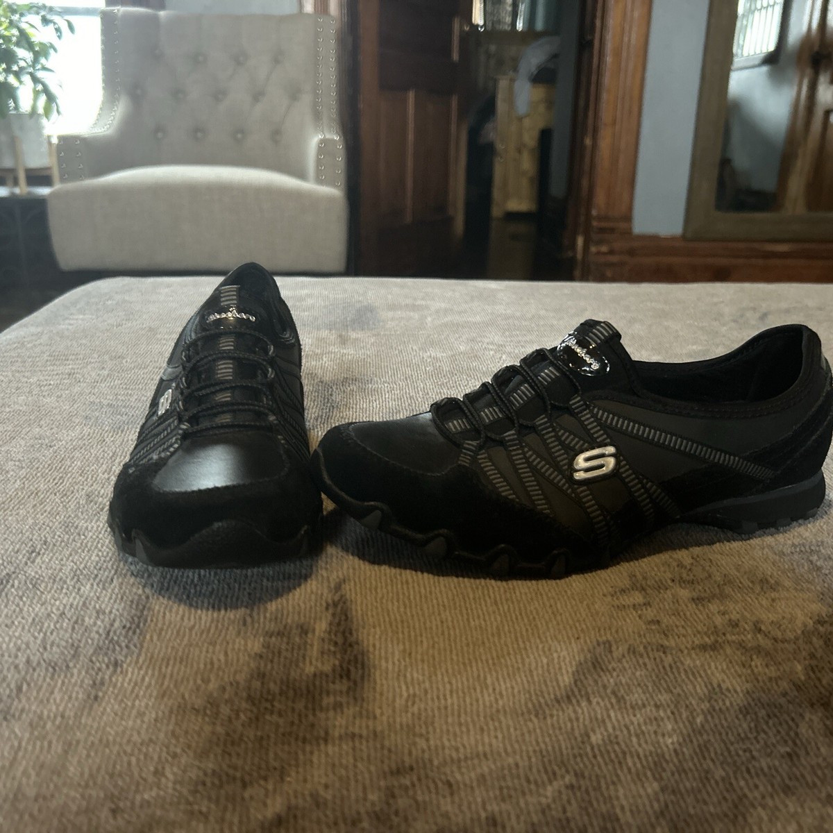 Skechers Shoes Womens Dream Come True Sneakers Brown Suede Low