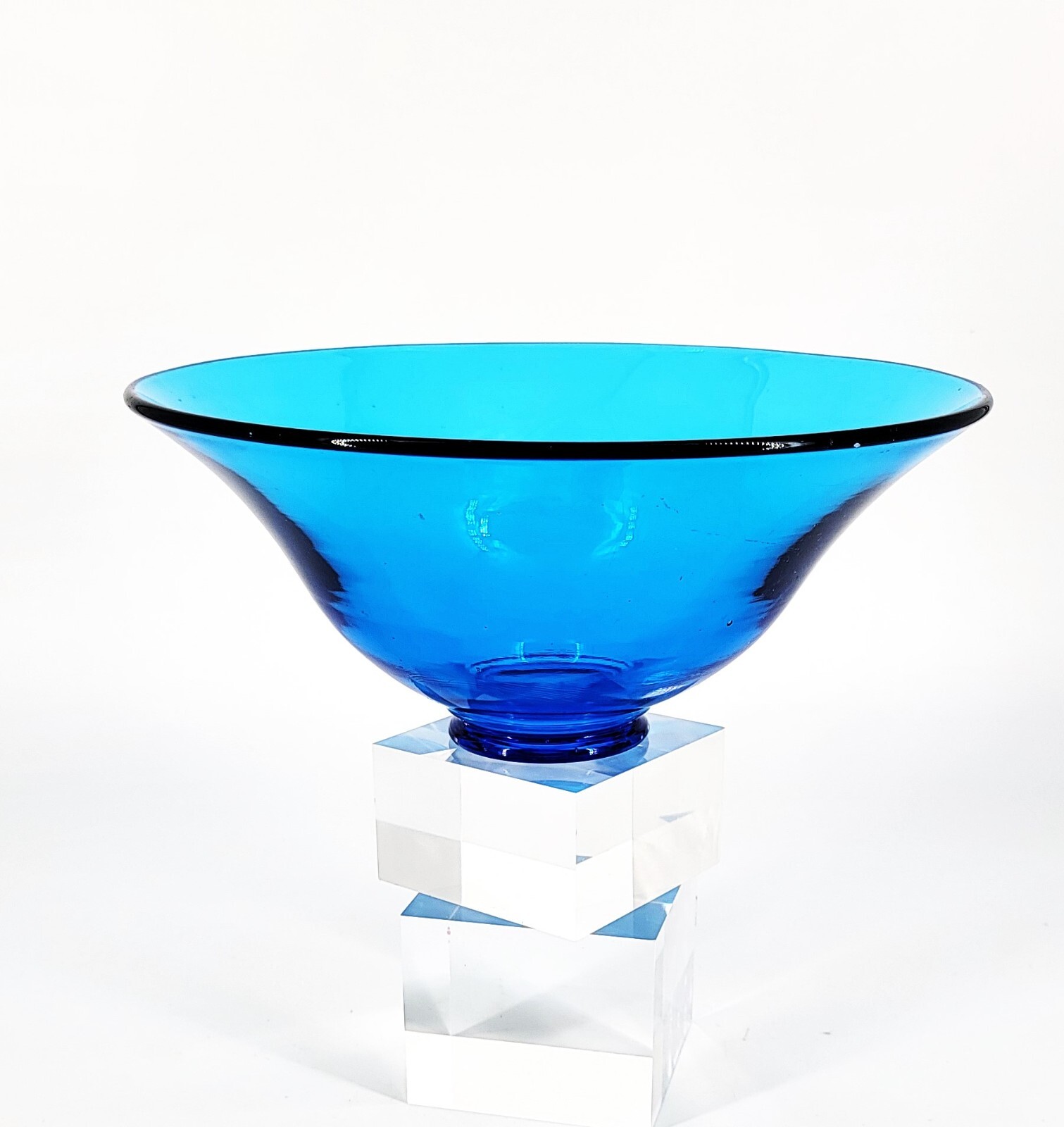 1980s Electric Blue Handmade Studio Art Glass Serving Bowl with Small Foot Base