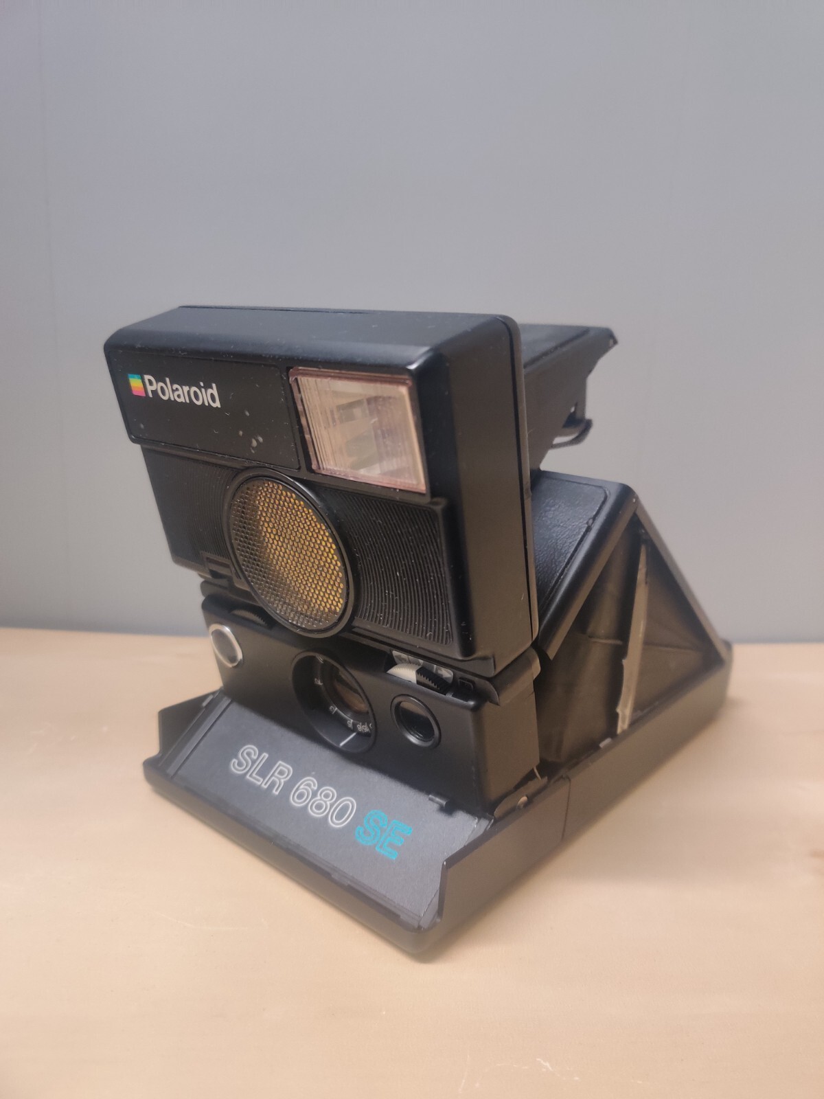 Polaroid SLR 680 SE Camera * Untested - As Is *