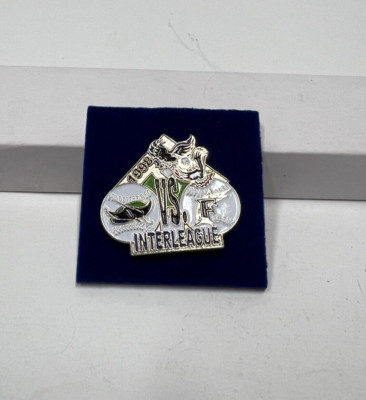 1998 MLB Tampa Bay Rays Vs Florida Marlins Interleague Official Pin Peter David