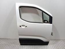 Porte avant et accessoires Peugeot 204