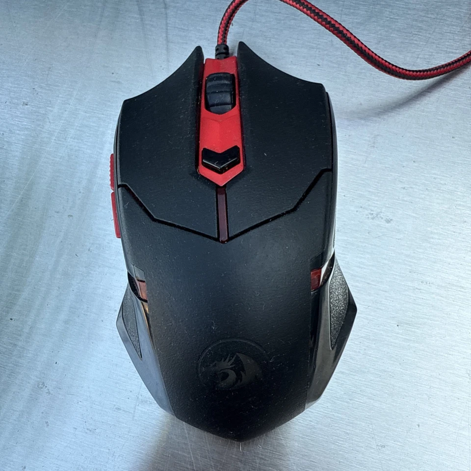 Redragon CENTROPHORUS M601 2000 DPI Optical 5 Buttons Wired Gaming Mouse - Image 2 of 4