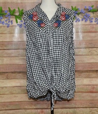 Como Blu Women's Plus 3X Black Gingham Embroidered Floral Button Up Sleeveless