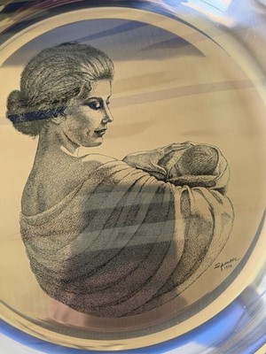 1972年Franklin Mint Mathers Day Plate 1972 MOTHER'S DAY PLATE Almost 6 OZ (5.85 OZT Sterling) SILVER ART