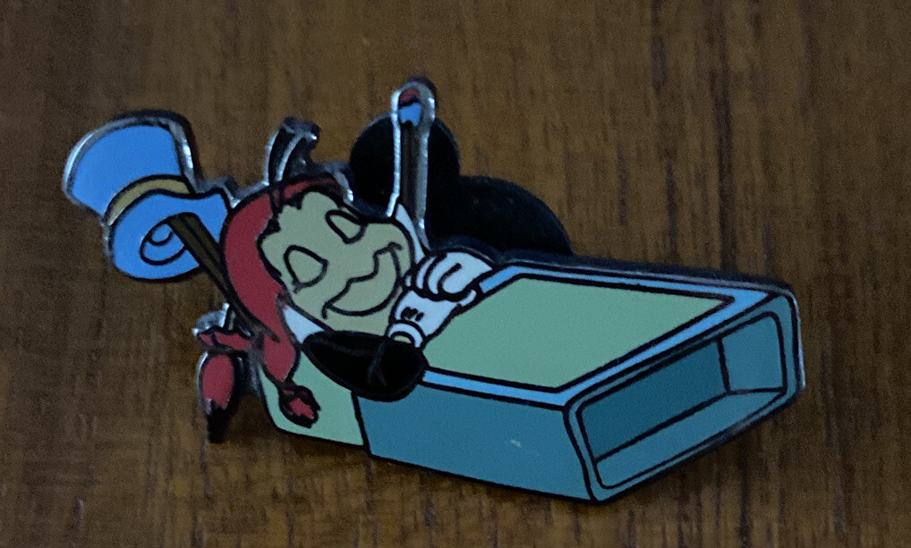 Disney Pin Disneyland Jiminy Cricket Sleeping in a Match Box 4796