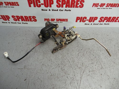 SUZUKI VITARA 1989-1996 N/S PASSENGER FRONT DOOR LOCK ASSEMBLY 0000297973 - Picture 3 of 3