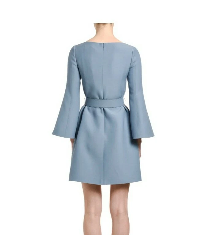 Abito VALENTINO con maniche a campana in lana seta con cintura $3889