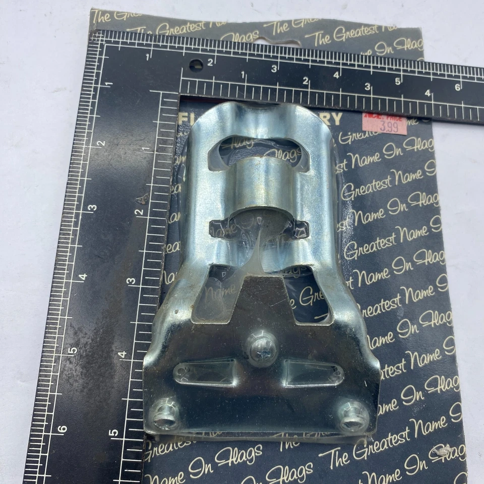 LOTE DE 2 TORNILLOS VALLEY FORGE 3/4" SB2-1 soporte bandera acero estampado asta de bandera CRDB Foto 3 de 4