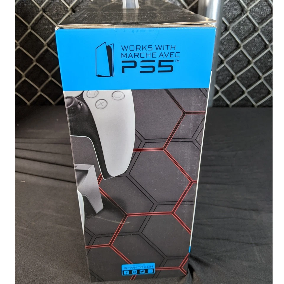 NYKO Deluxe Master Pak For PS5 - Image 2 of 4