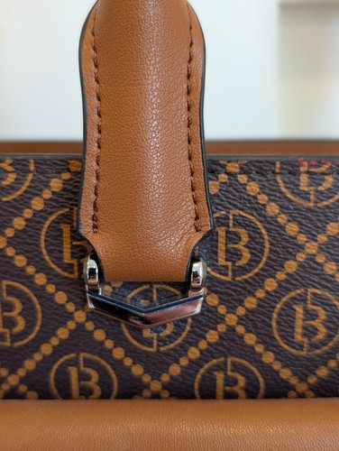 BOSTANTEN Logo Leather Briefcase for Unisex 15.6 inch Laptop Bag Business NWT - Picture 3 of 16