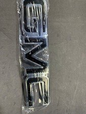 2007-2013 For Gmc Acadia Clip-on Emblem Front Grille Inserts Badge Accessories