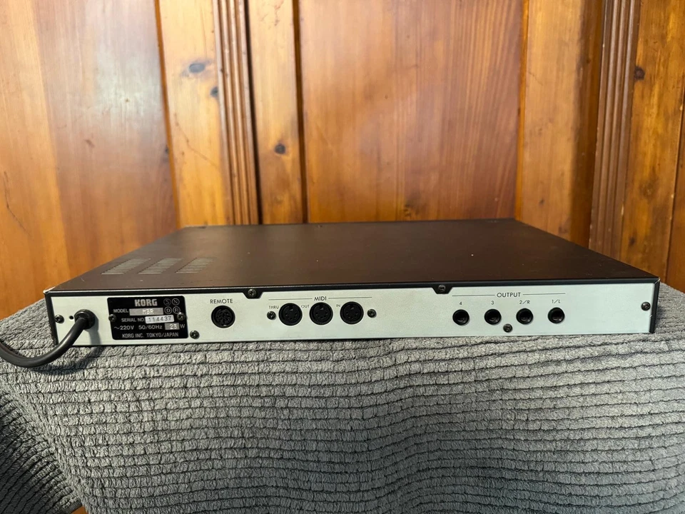 KORG M3R Synthesizer - Bild 3 von 4