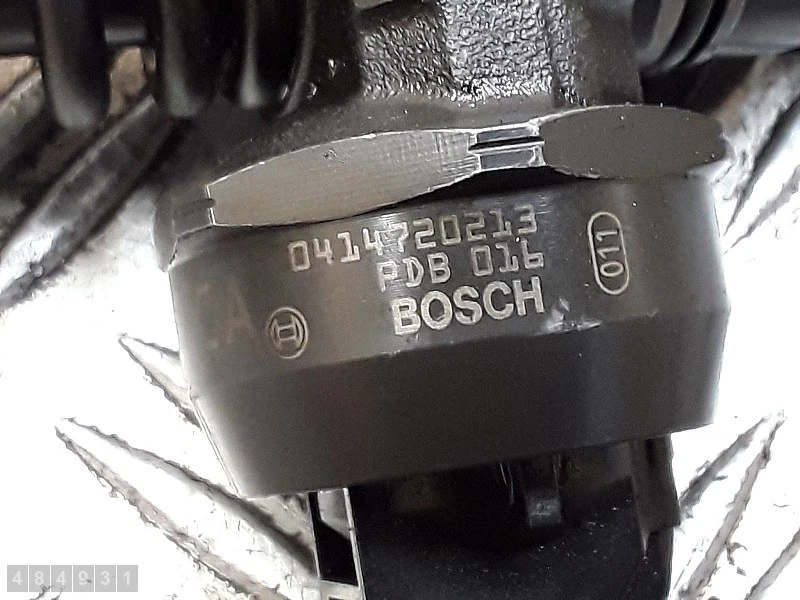 2002 VW GOLF IV INYECTOR BOSCH DIESEL 1900TDI 74KW 038130073AQ 0414720213 - Imagen 3 de 4
