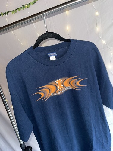 Vintage Champs Sports Illinois University Navy T-Size Large NCAA Fighting Illini - Picture 3 of 4