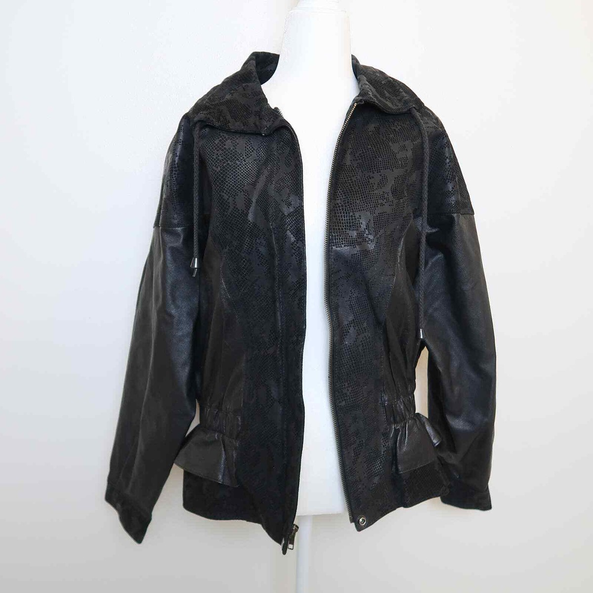 Vintage 90s Wilsons Leather black reptile print zip front jacket S