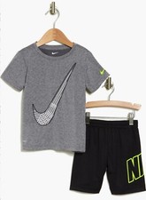Nike Boy Gray 2 piece Dri-Fit Graphic T-Shirt And Shorts Set Size 2T Brand New   