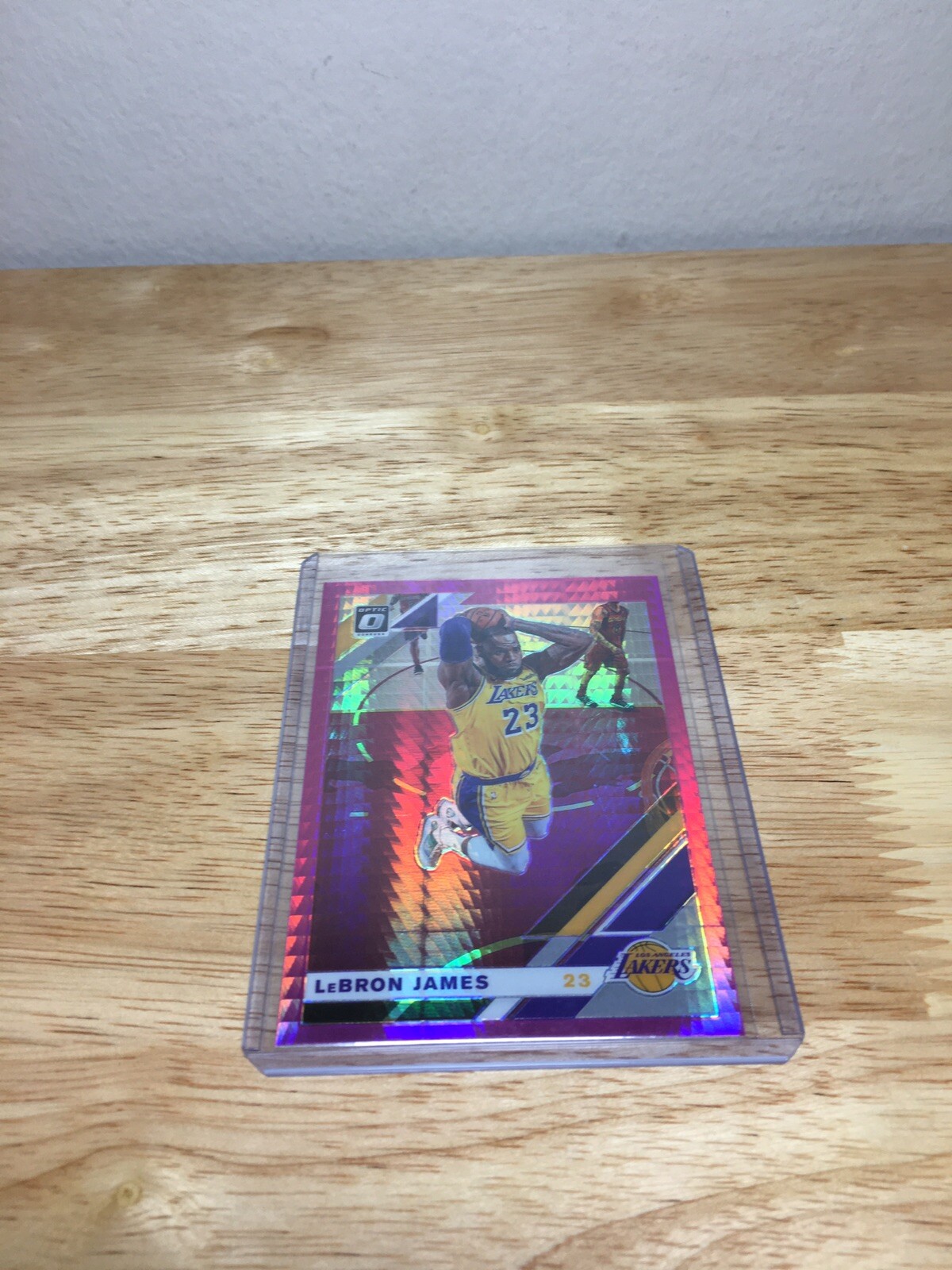 2019-20 Donruss Optic Lebron James Hyper Pink Prizm - Los Angeles Lakers #60!