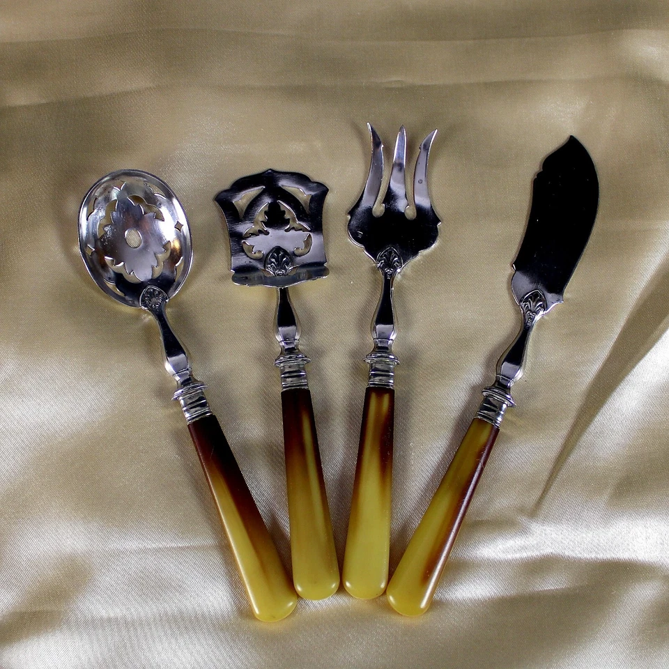 Antiguo juego de entremeses francés plateado en caja Foto 2 de 4