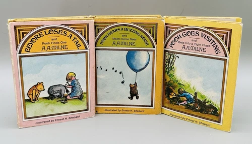 Pooh’s Pot O’ Honey Hardcover E.P. Dutton 1968 Miniature Book Set 