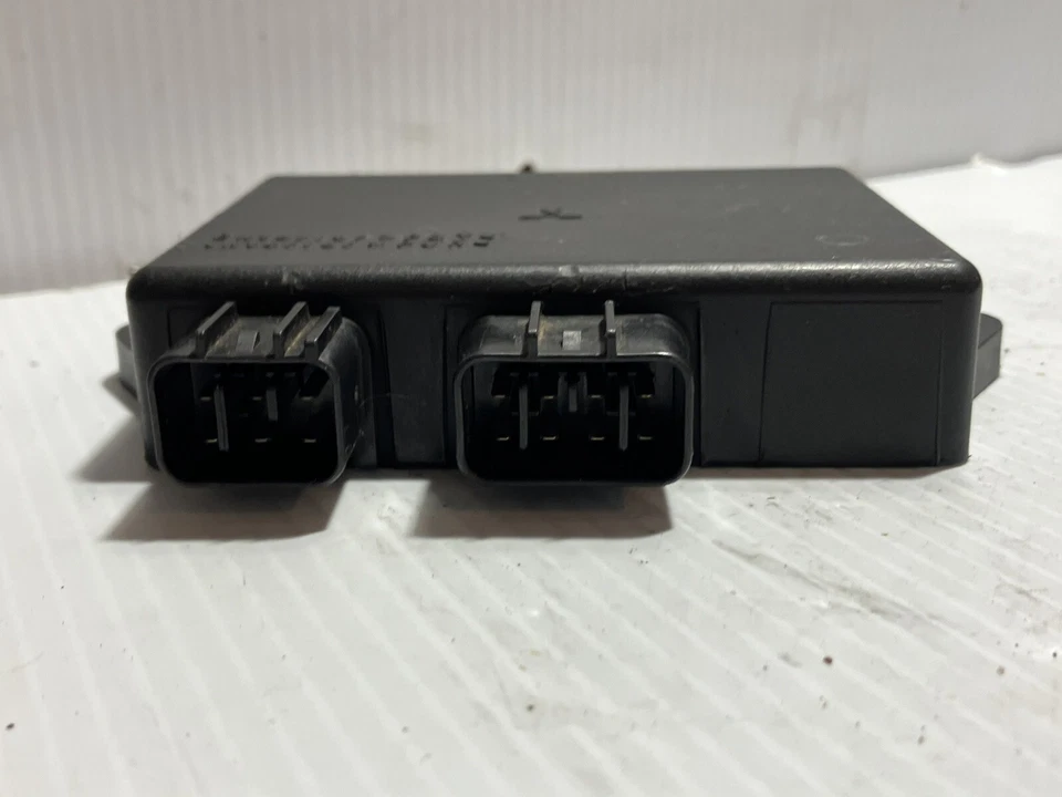 Yamaha V Star 1100 2005 ecu (71-5EL-00 5411) (familiar) Foto 4 de 4