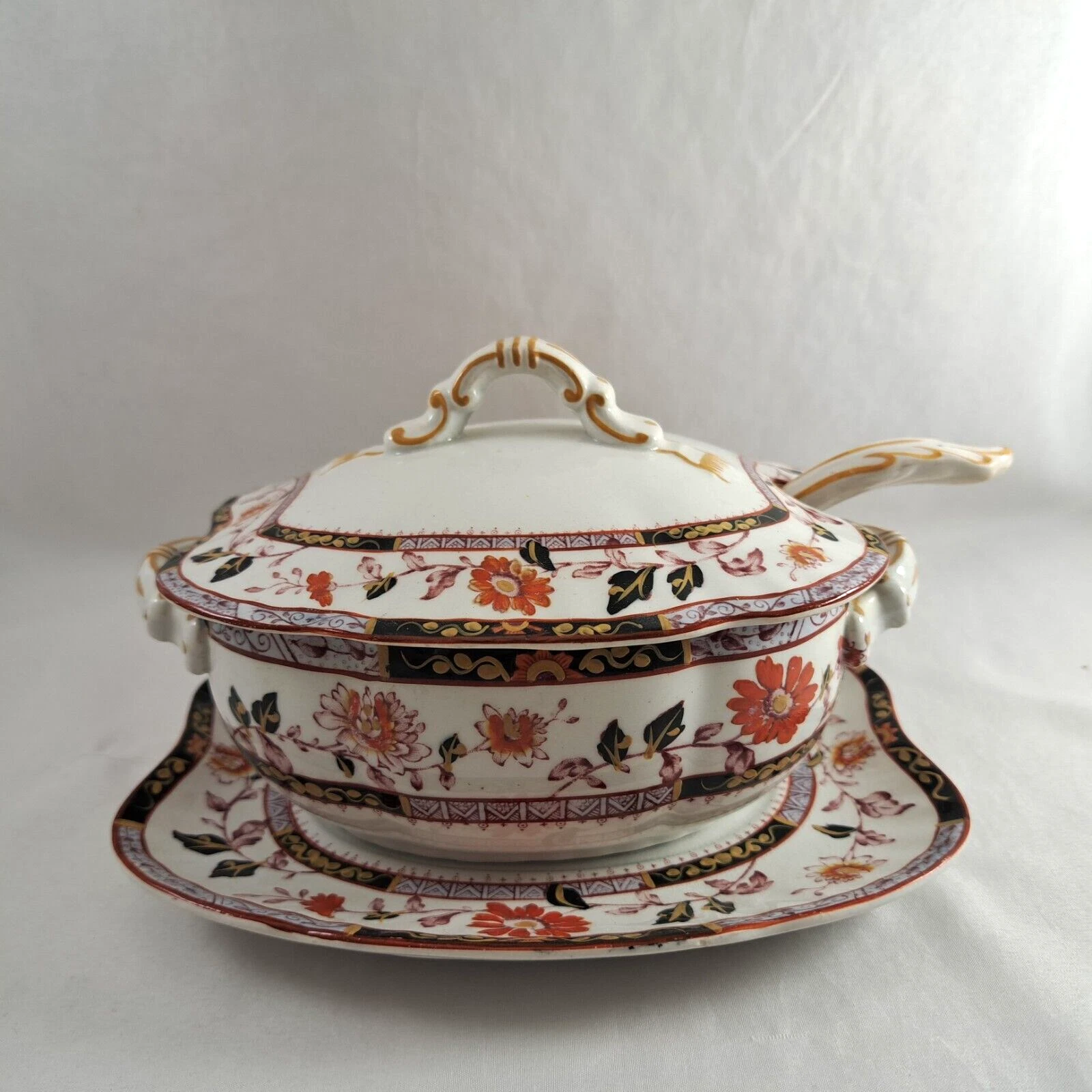 4 Piece Ashworth Bros LINCOLN Ironstone Sauce Boat w/Underplate & Ladle c1862