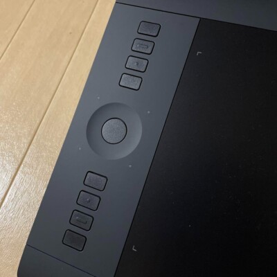 Wacom Intuos Pro PTH651 PTH-651 Creative Pen & Touch Tablet Medium
