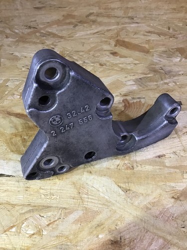343700 Halter für Servopumpe BMW 3er (E46) 2247556