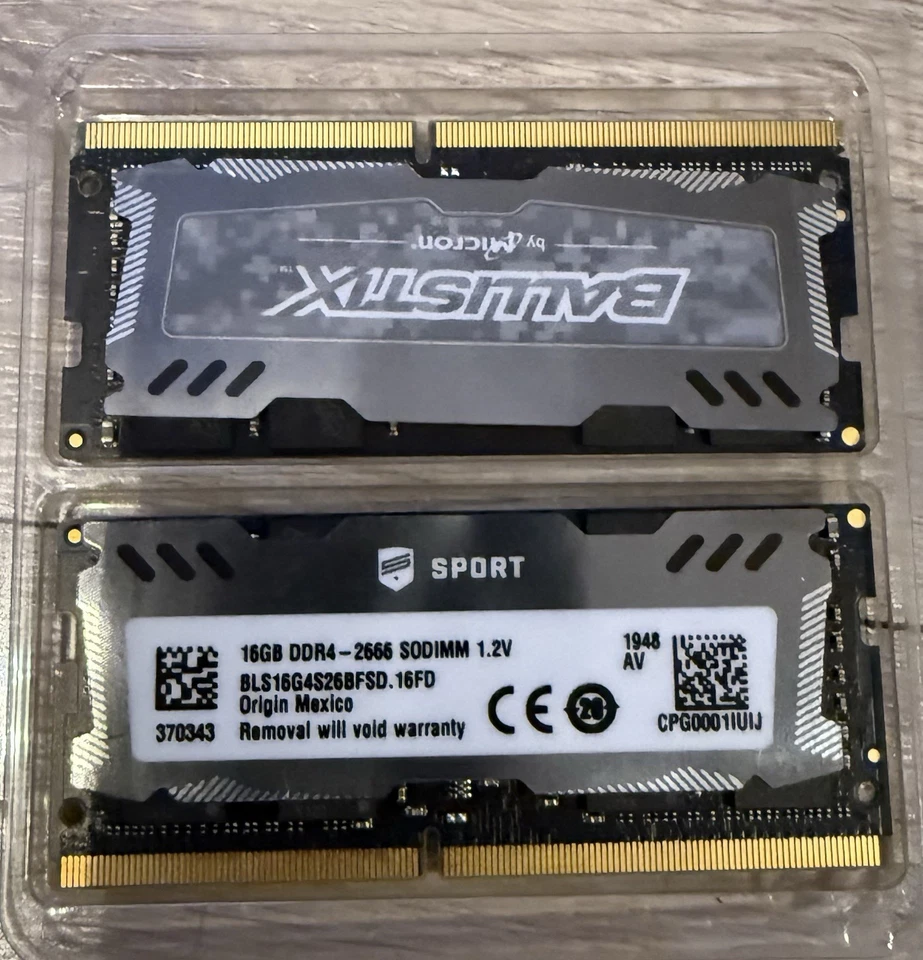 Crucial Ballistix Sport Und Kingston ValueRAM