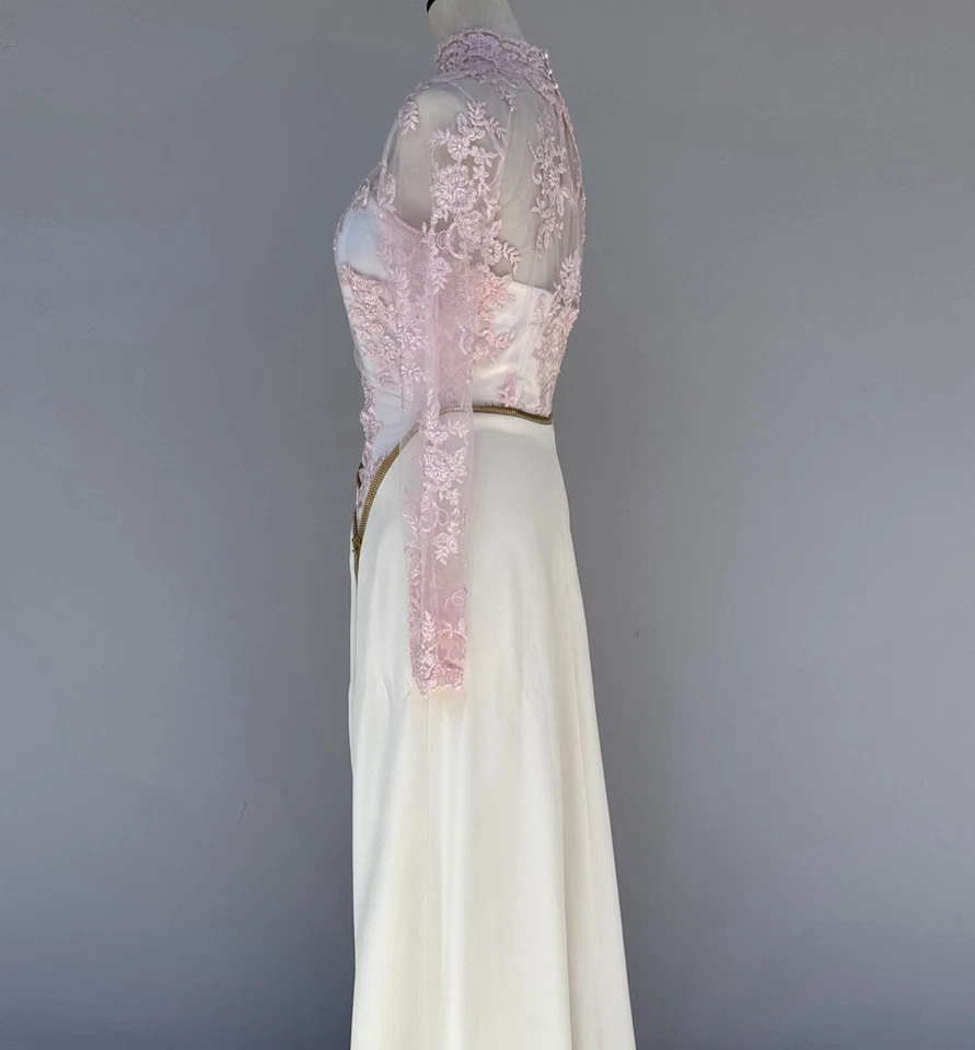 Marc Kirsten Pink Lace Ivory Satin Evening Gown Long Sleeve Sheath Gala Dress - Image 3 of 4