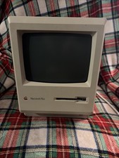 Vintage Apple Macintosh Plus 1Mb M0001A Compu...