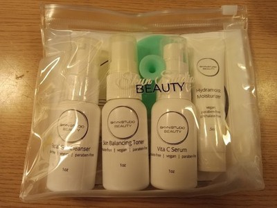 Skyn Studio Beauty Mini Bundle Up Be Bright Bundle New