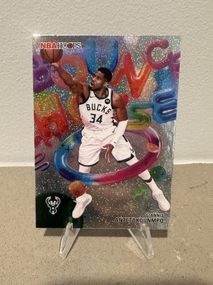 2025-26 Topps NBA Hoops Giannis Antetokounmpo Bounce House Pixel Burst #BH-5