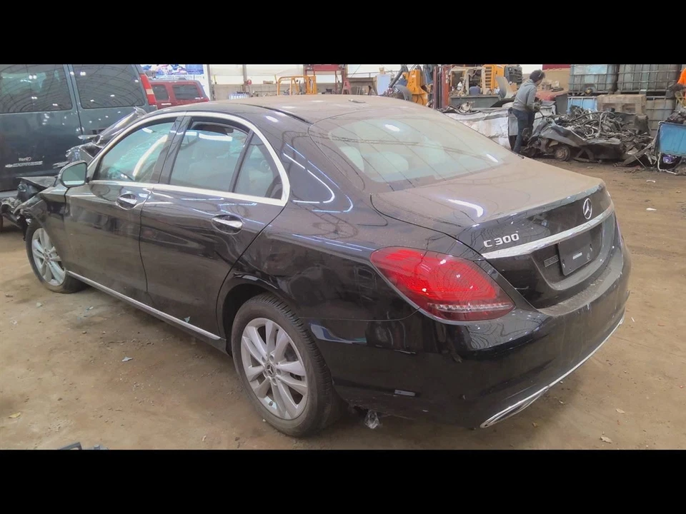 (LOCAL PICKUP ONLY) Roof Glass 253 Type Suv Coupe Fits 17-23 MERCEDES GLC-CLASS  - Image 3 of 4