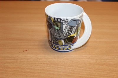 Rosenthal Cupola-City-Cup Nr. 21 ''Tokyo'':  H. 8,9 cm, Durchm.7,8 cm, Neu