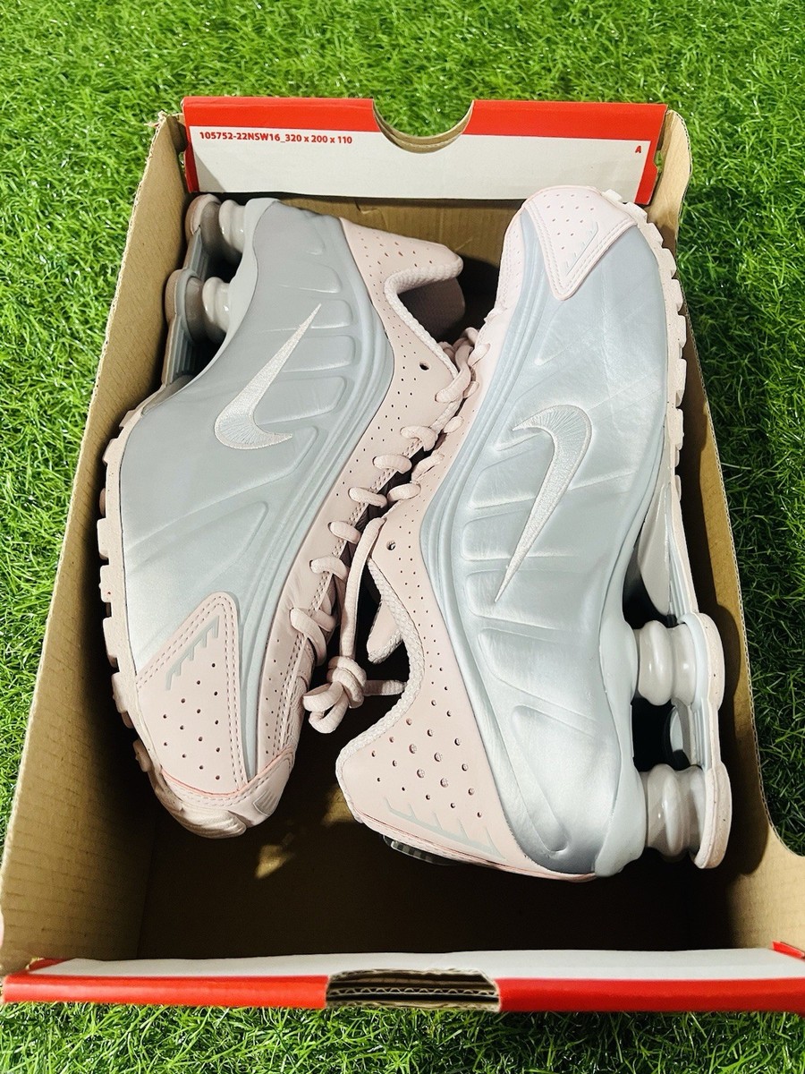 Nike Shox R4 Barely Rose Metallic Platinum Womens Sizes nby