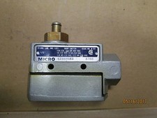 NEW OTHER, HONEYWELL MICRO SWITCH BZE6-2AQ LIMIT SWITCH, PLUNGER.
