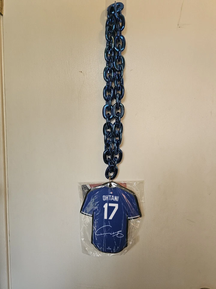 Dodgers Baller Chain With Ohtani Foam Jersey LOGO - Image 2 of 3