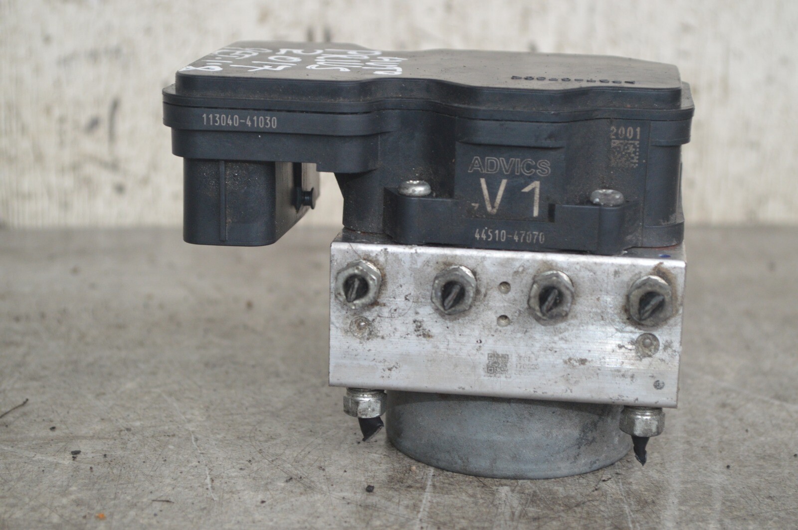 Toyota Prius ABS Pump 4451047070 2018 Prius 1.8 vvti Hybrid ABS Pump