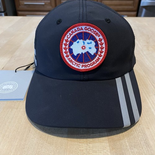 Canada Goose 3L Reflective Cap - New With Tags - Waterproof, Durable & Rare